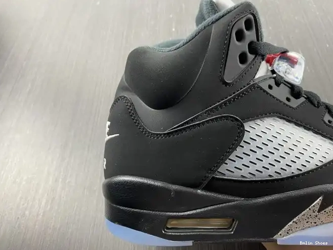 Bmlin Shoes Retro 845035-003 Jordan Metallic 5 (2016) Black 0607